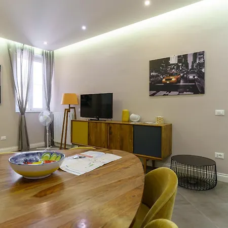 Apartment Felt In In