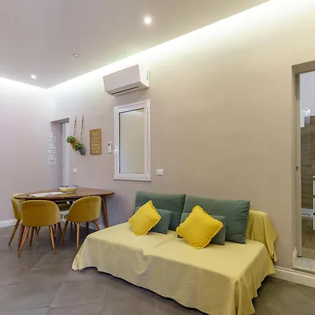 Apartment Felt In In *