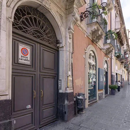 Felt In In * Catania